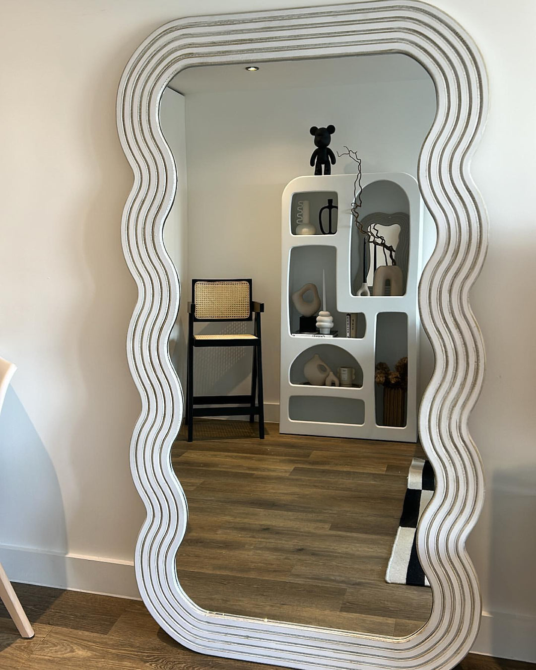 Undulating Mirror Full-length Mirror Retro Mirror Wall-mounted Mirror