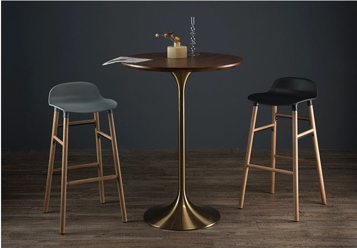 Round Bar Table