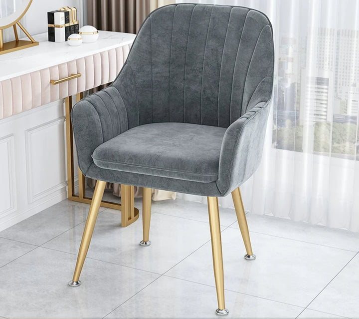 Modern Victorian Upholstered Velvet Dining Chair