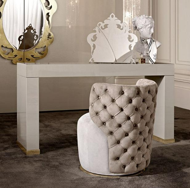 Bouclé Lounge Accent Chair