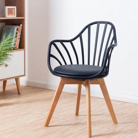 Scandinavian Seashell Dining Chair