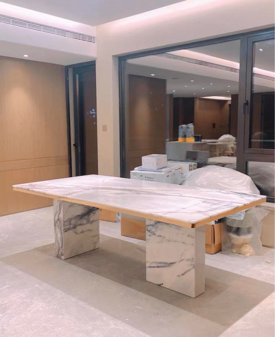 Modern Natural Marble Dining Table