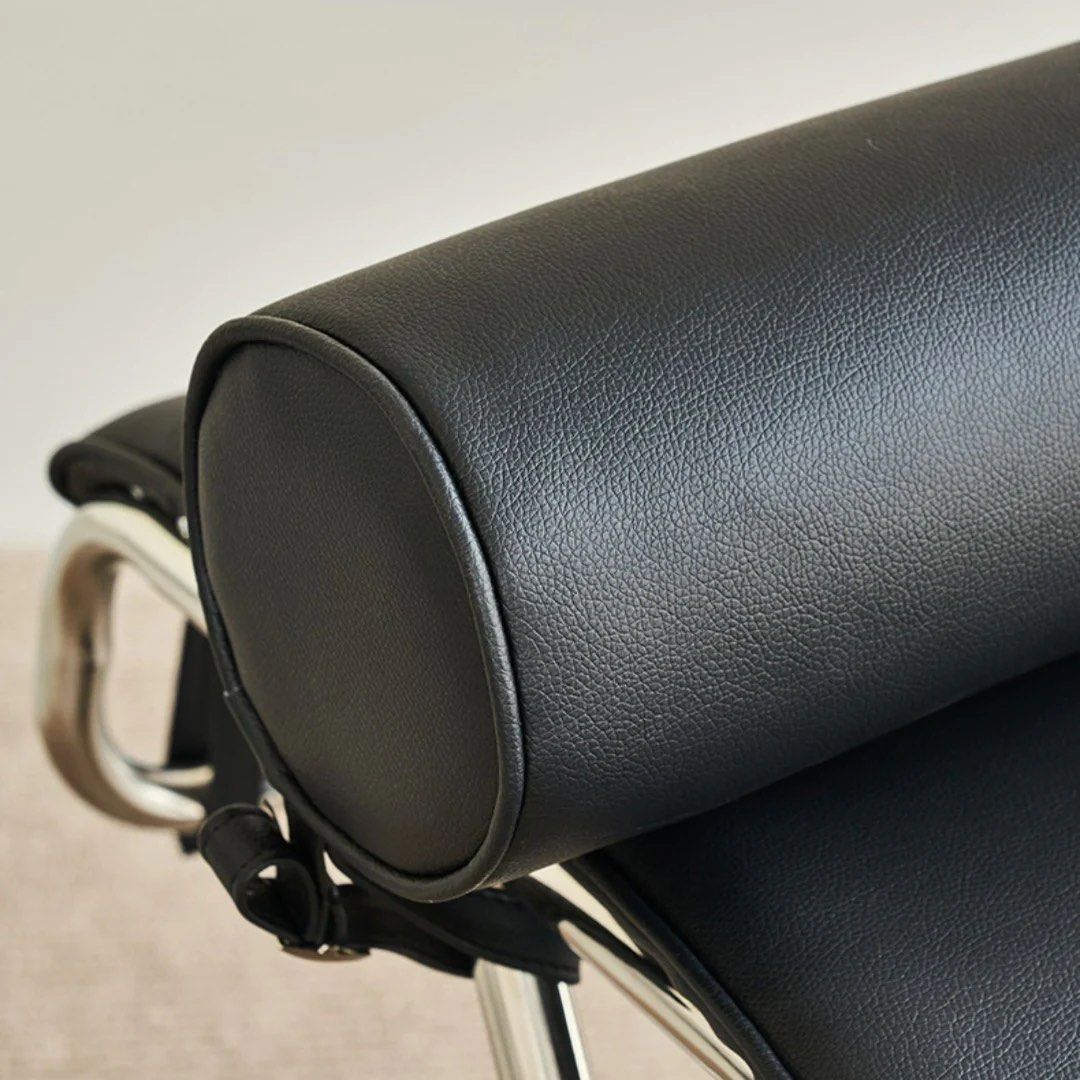 Charles Leather Chaise Lounge