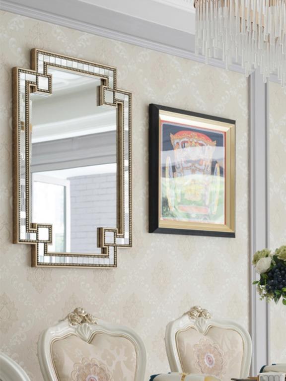 Decorative Wall Accent Mirror