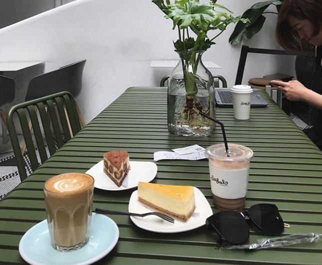 Home Patio Outdoor Dining and Chair