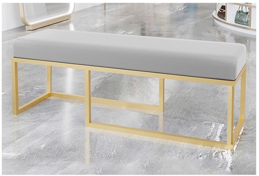 Bench in Gold Legs