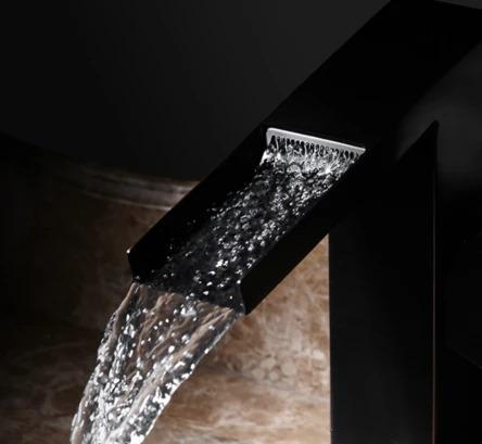 Modern Black Faucet Tap
