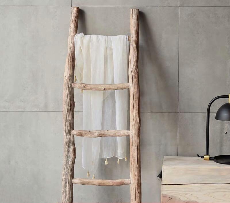 Solid wood blanket ladder