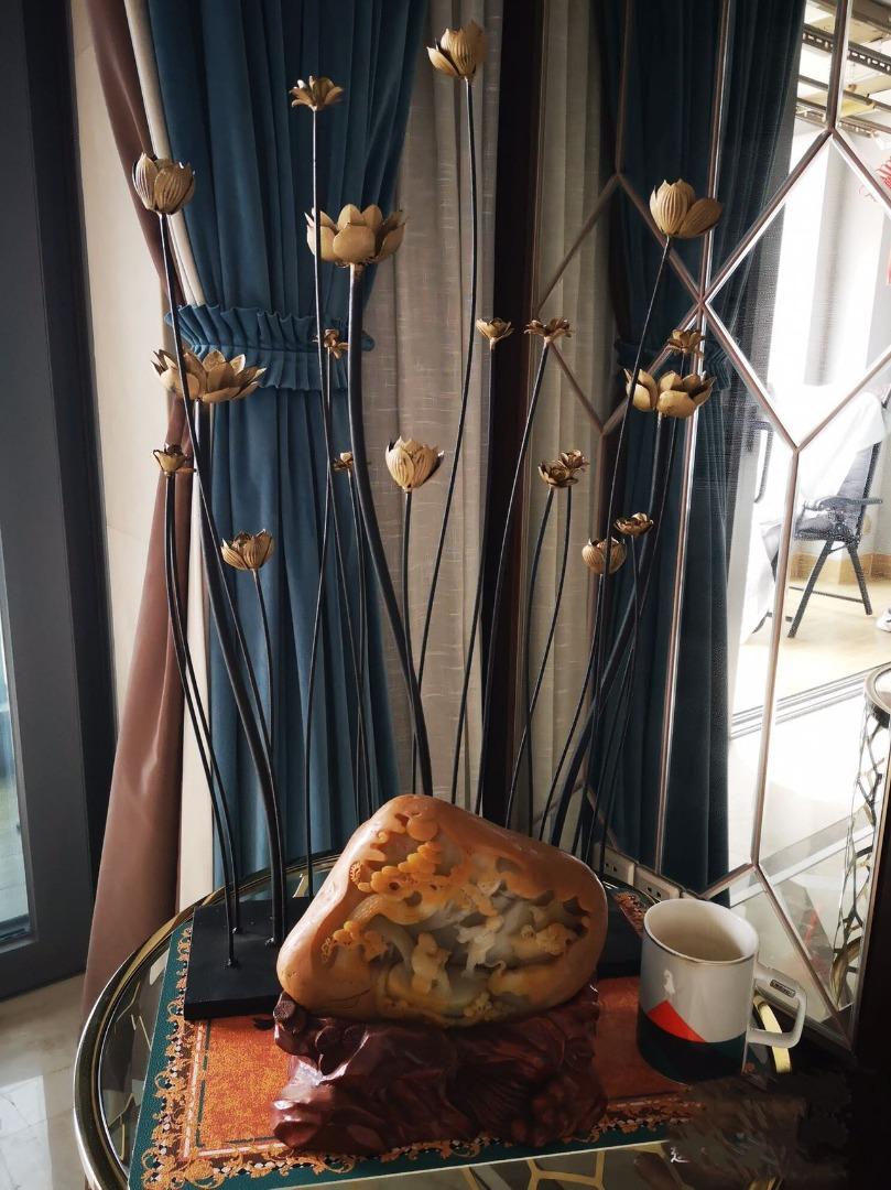 Sunset Lily Metal Candle Holder Tabletop