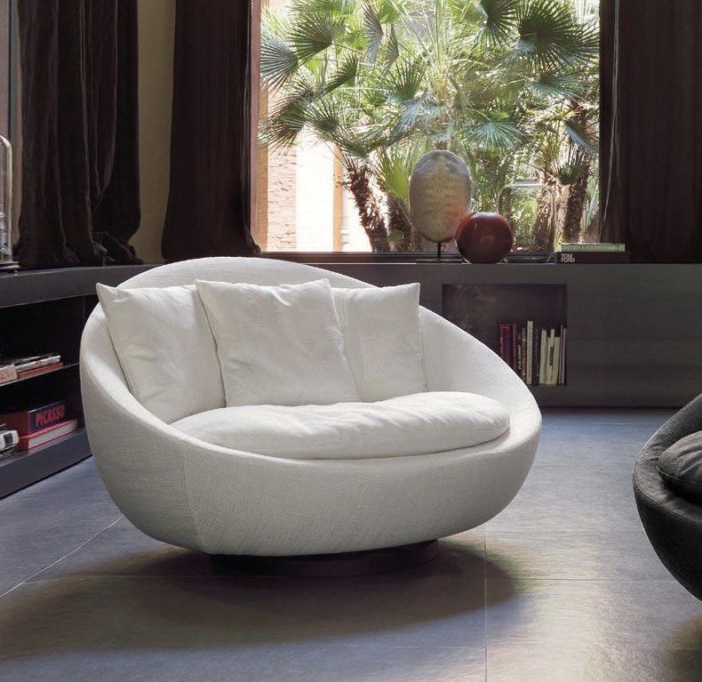 Modern Rotatable Lounge Chair