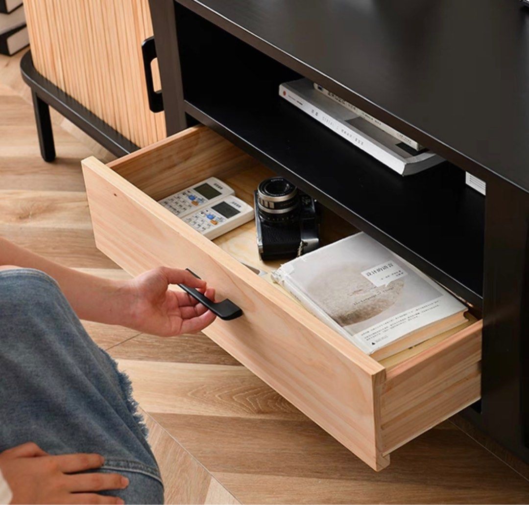 Minimalistic Tv Console