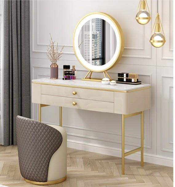 Modern Luxury Vanity Table /Dresser