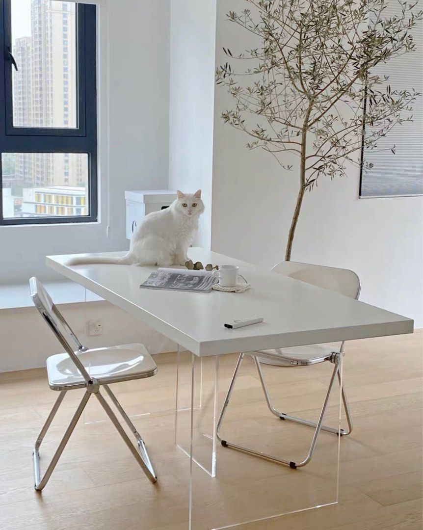 Minimalist Wood Dining Table