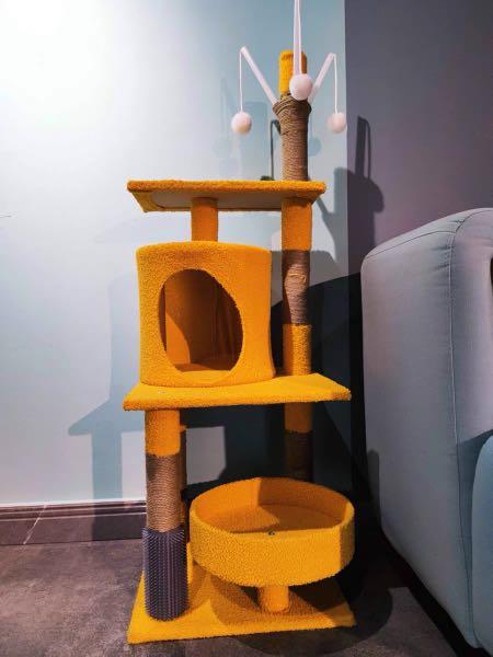 Tall Cat Condo TreeHouse Scratcher