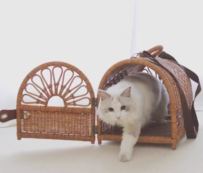 Handmade Rattan Cat Carrier Basket Cat Air Case Puppy Bag