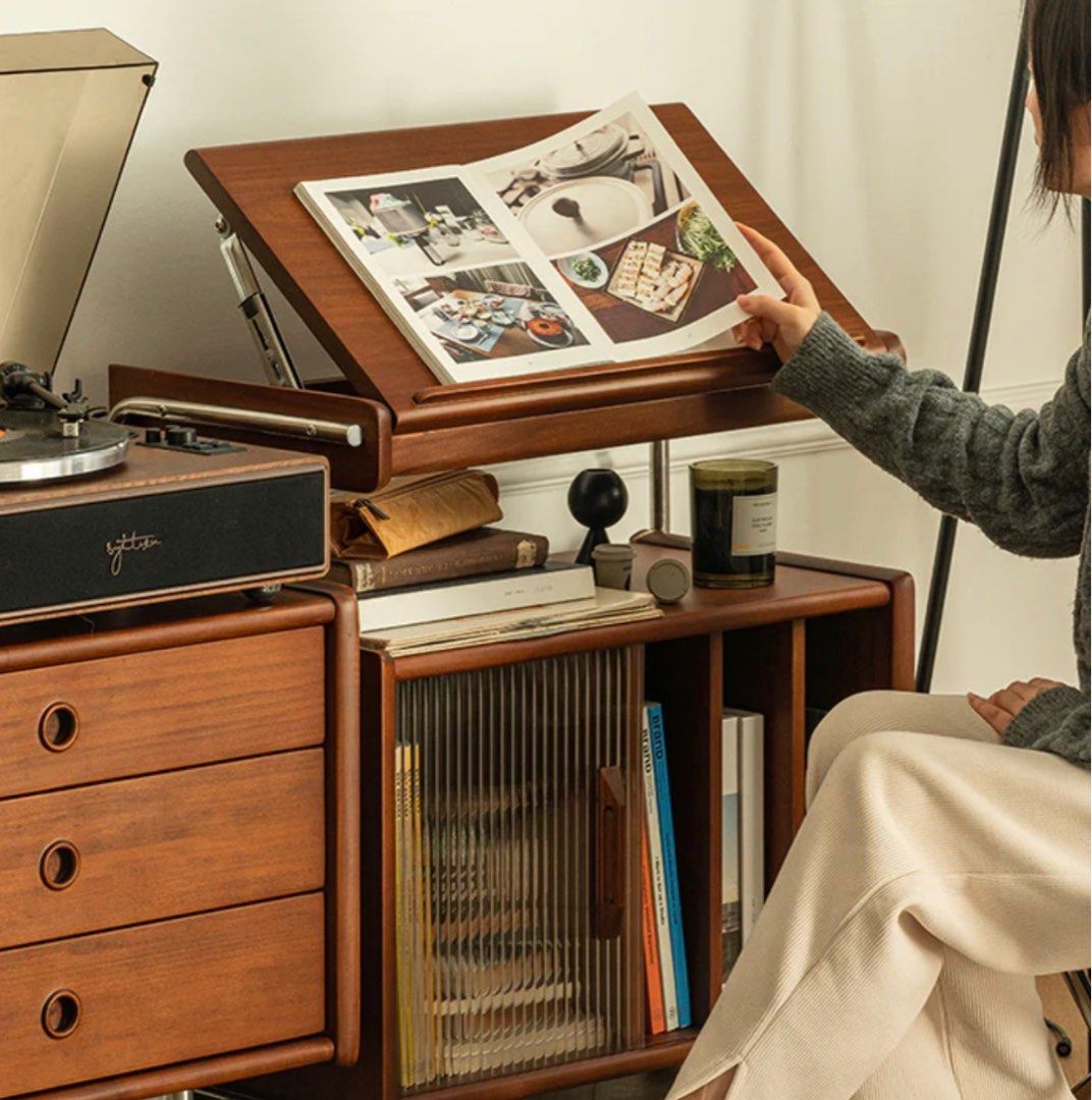Rolling Cabinet