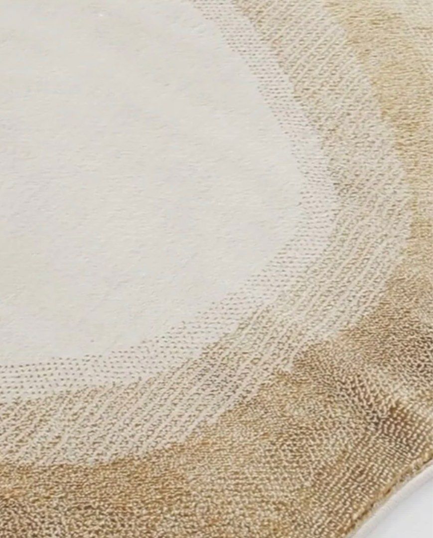 Area Rug