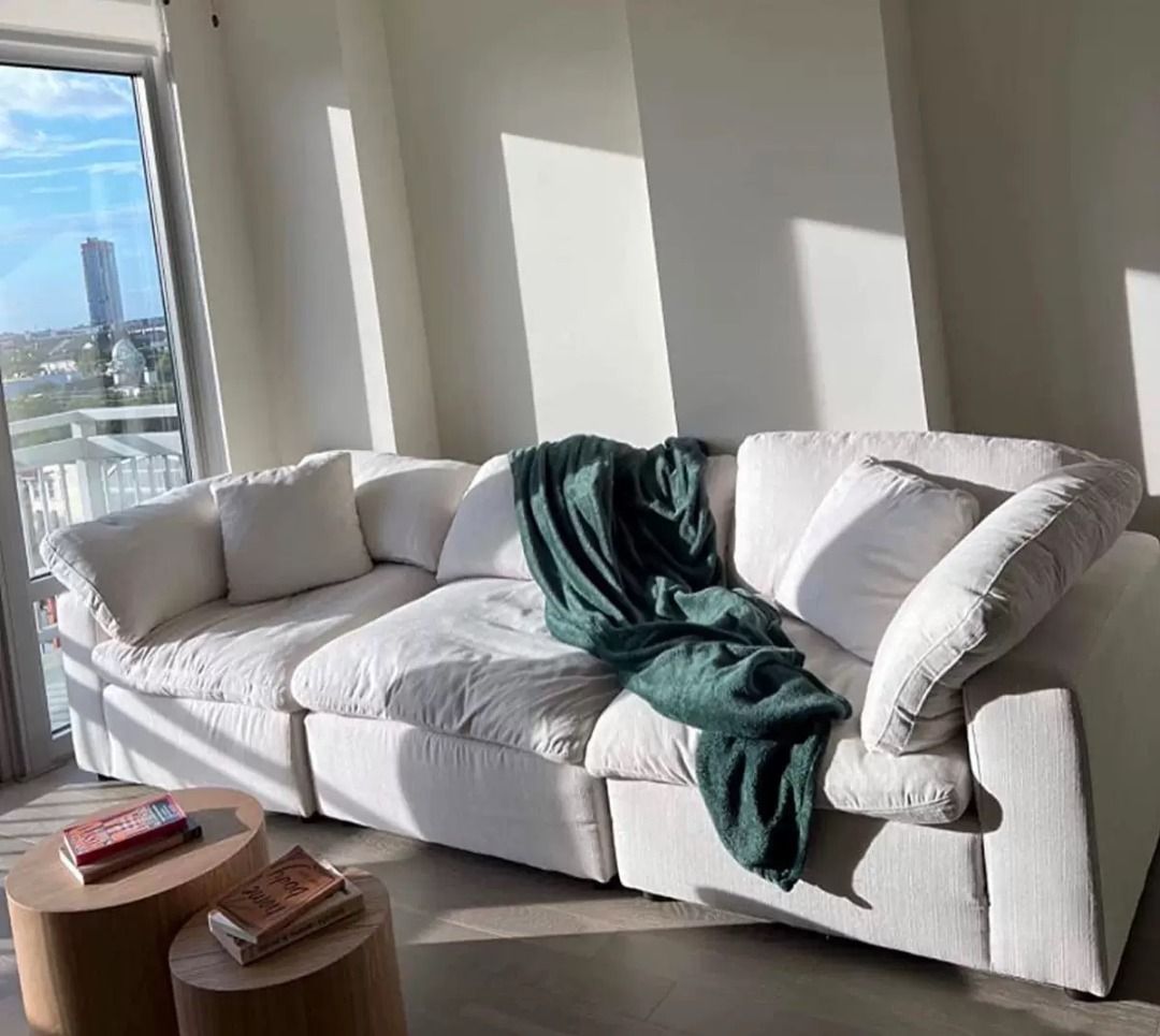 Millersburg 6 Piece Upholstered Sectional Sofa