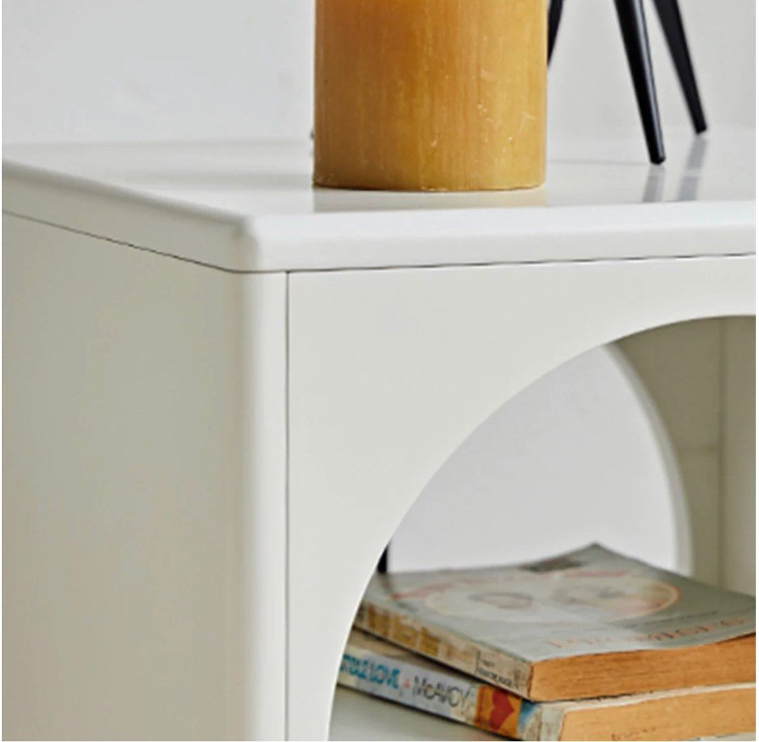 Minimalist Square Nightstand