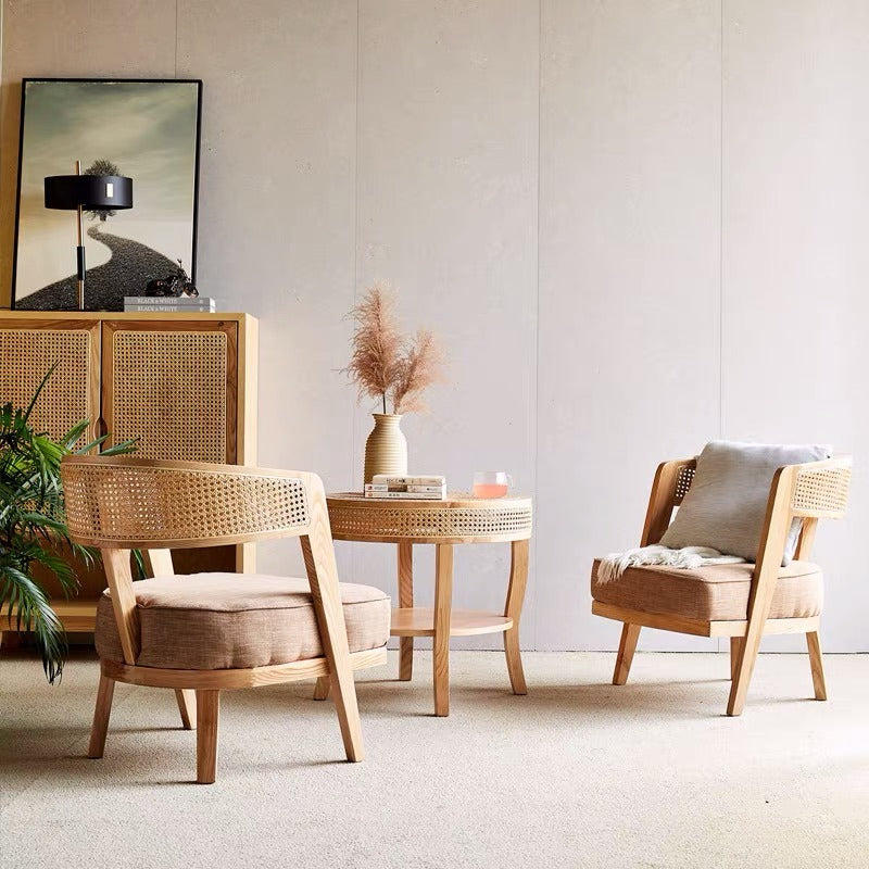 Pine Wide Tufted Chair